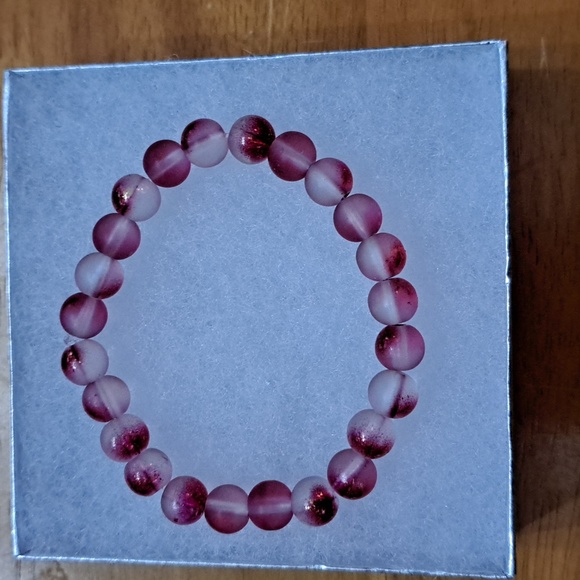 Strawberry Sparkle Matte Crystal Bracelet - Picture 3 of 8